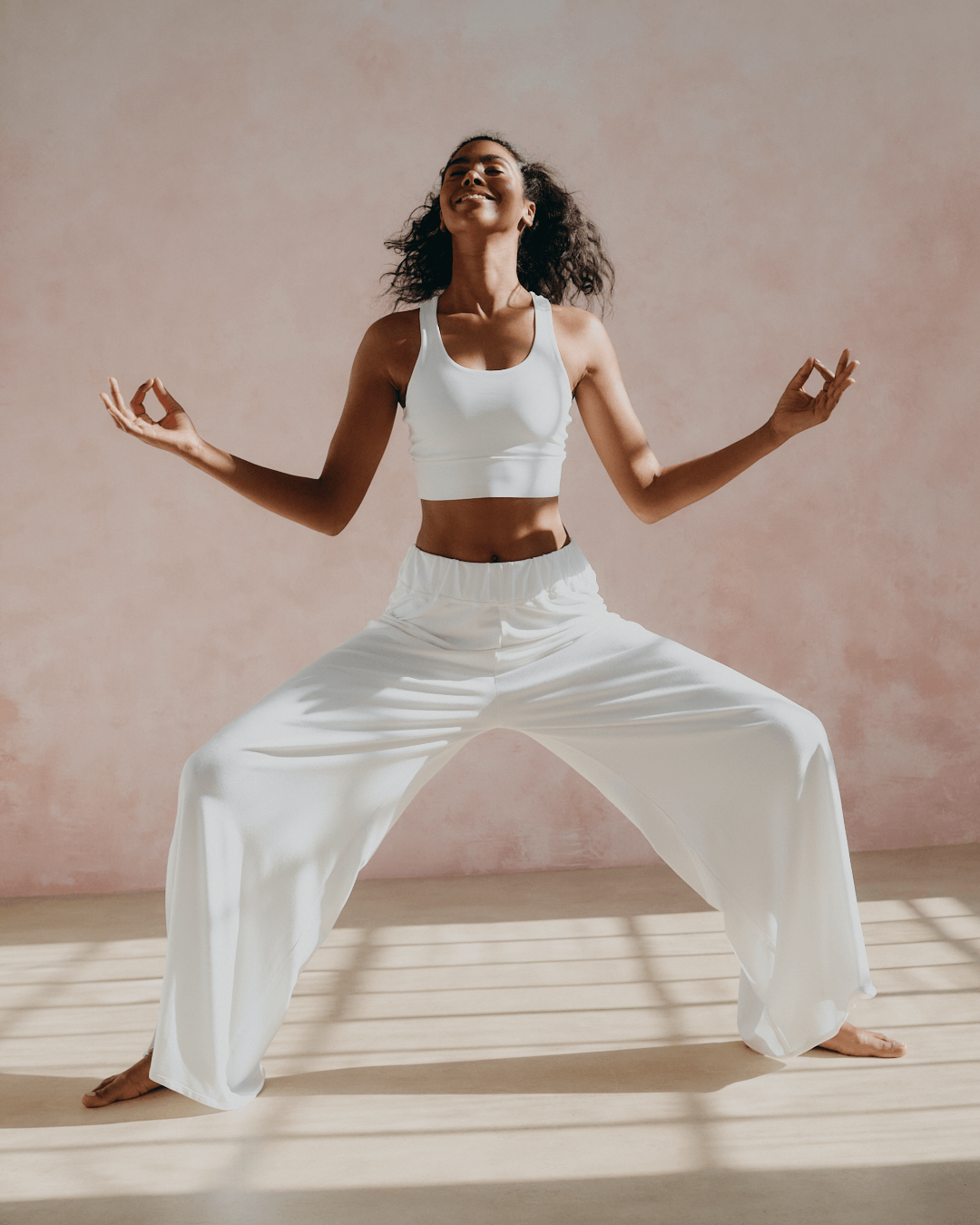 230508_asana_pants_lookbook_1255 flowy yoga pants